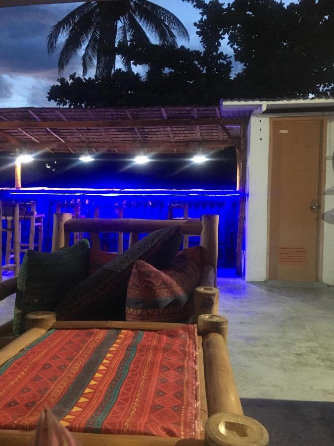 Hostel Lions Мамбахао Екстер'єр фото